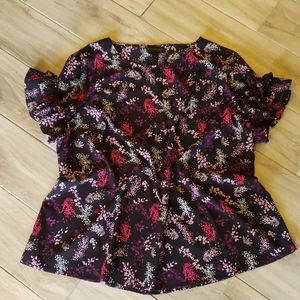 Lane Bryant ruffle sleeve Blouse Size 20
